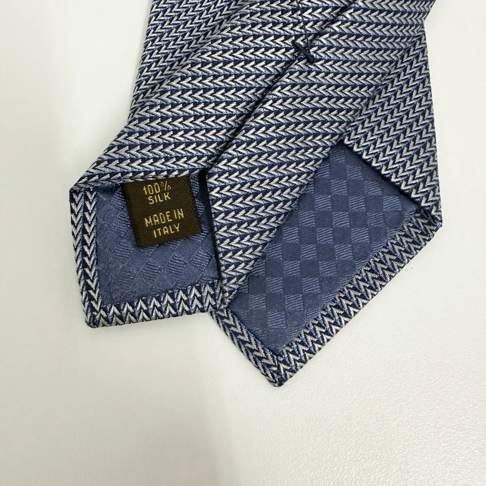 Louis Vuitton Men's Recent Tie Blue/Silver Geometric LV Monogram Silk 3 1/8